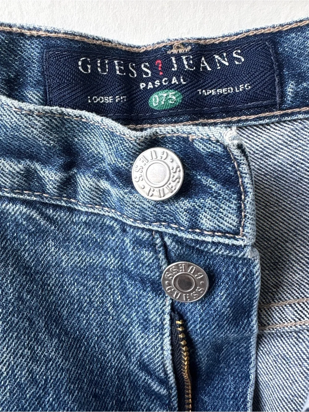 Vintage Guess Jeans Pascal Loose Fit Tapered Leg Made in USA Denim Jeans 34x30